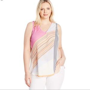 NEW LISTING 🌟 Nic & Zoe women blouse